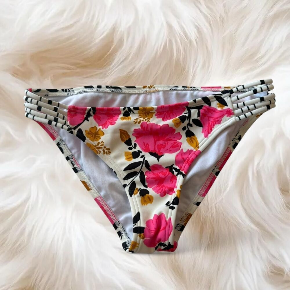 Billabong Hawaiian floral bikini bottoms
